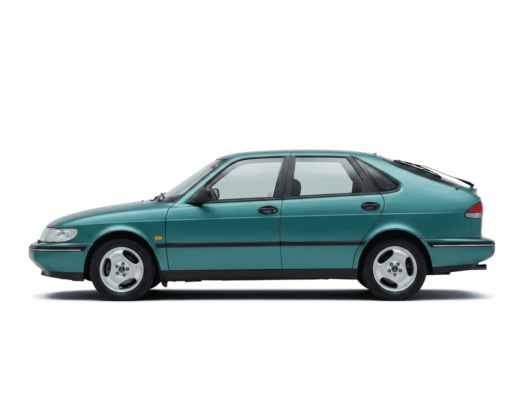 Saab 900