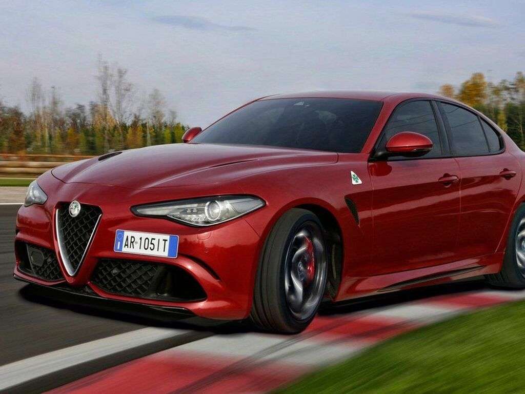 Bilmatter til Alfa Romeo Giulia 2016 - 2025