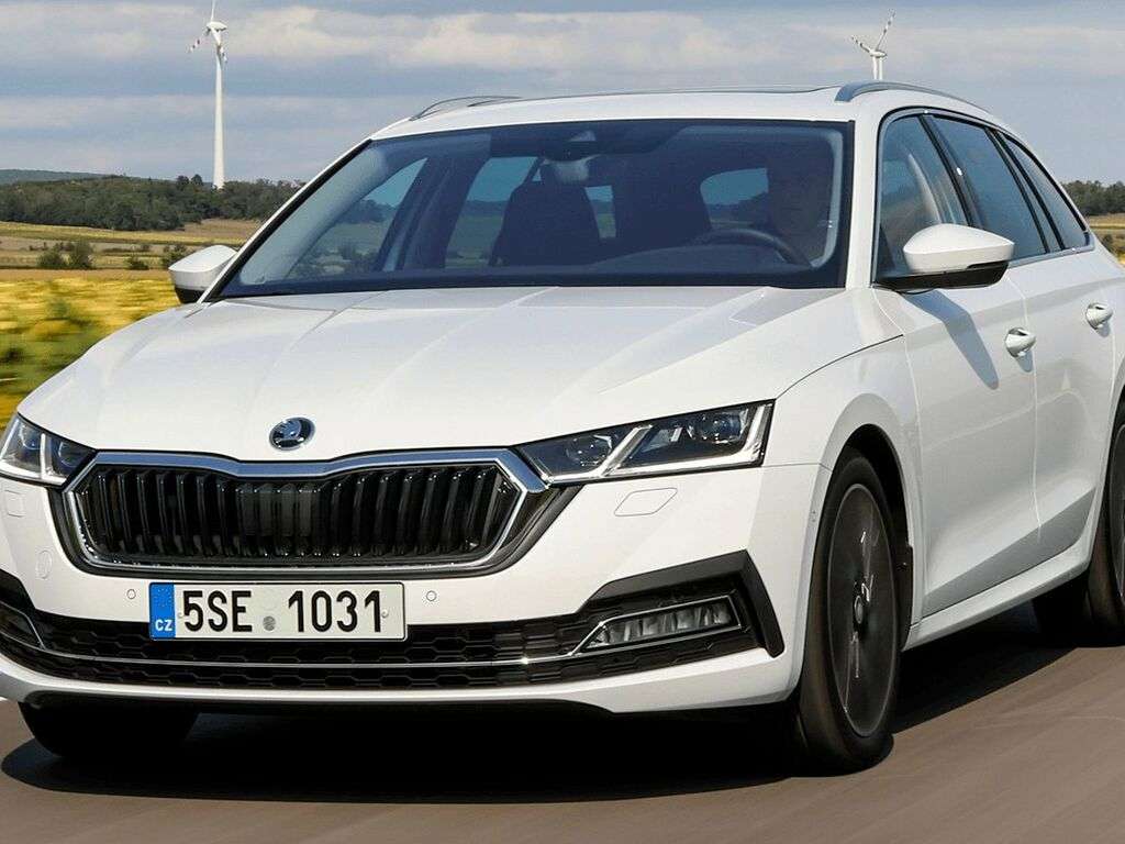 Bagasjeromsmatte til Skoda Octavia 2020 - 2024