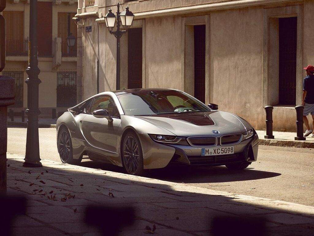 Bilmatter til BMW i8 L12/L15 2014 - 2020