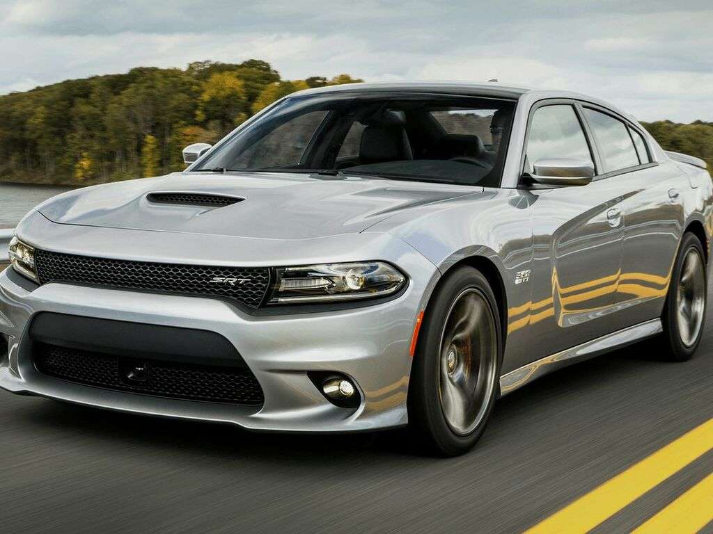 Bilmatter til Dodge Charger 2015 - 2025
