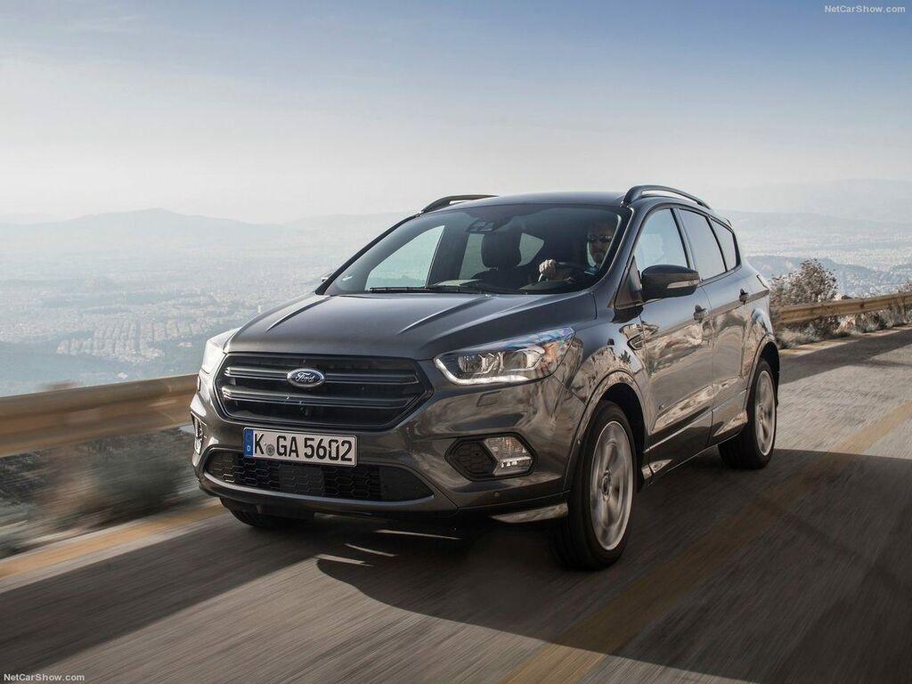 Bagasjeromsmatte til Ford Kuga 2016 - 2020