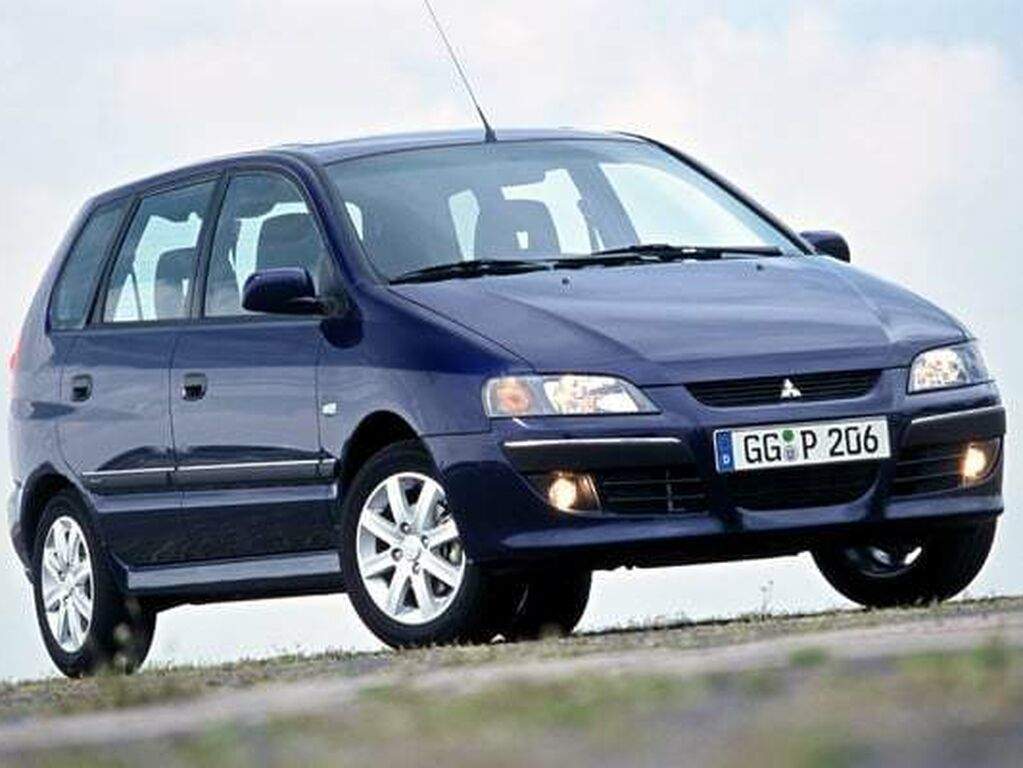 Bilmatter til Mitsubishi Space Star 1998 - 2005