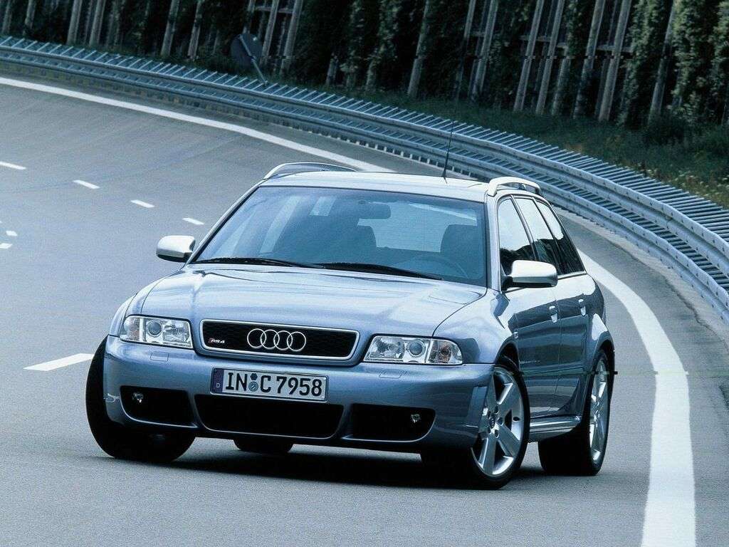 Bilmatter til Audi RS4/S4 B5 1997 - 2001