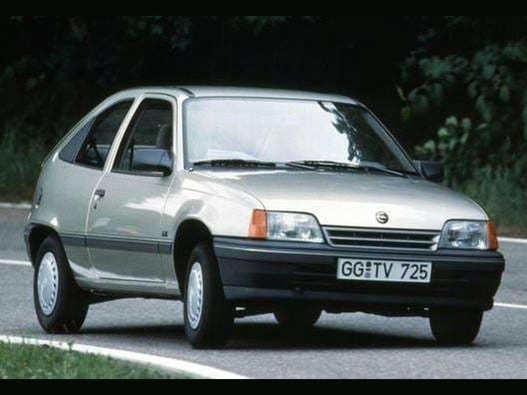 Bilmatter til Opel Kadett 1984 - 1991