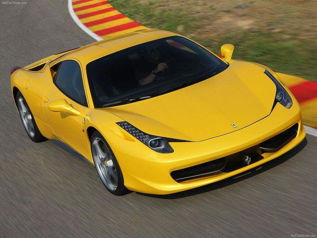 Bilmatter til Ferrari 458 2009 - 2015