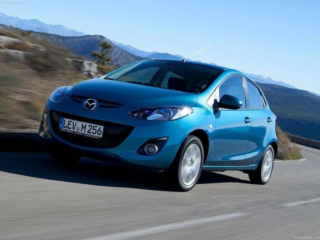 Bagasjeromsmatte til Mazda 2 2007 - 2015