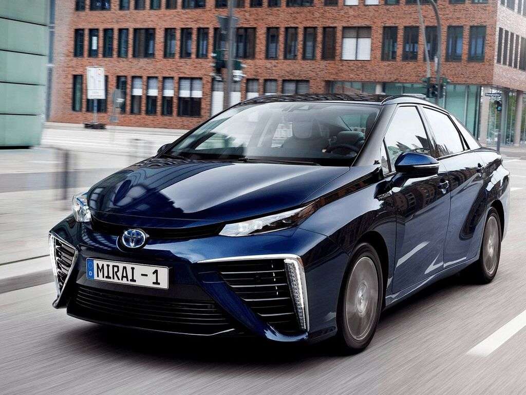 Bilmatter til Toyota Mirai 2016 - 2021