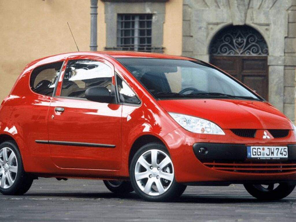 Bagasjeromsmatte til Mitsubishi Colt 2004 - 2008