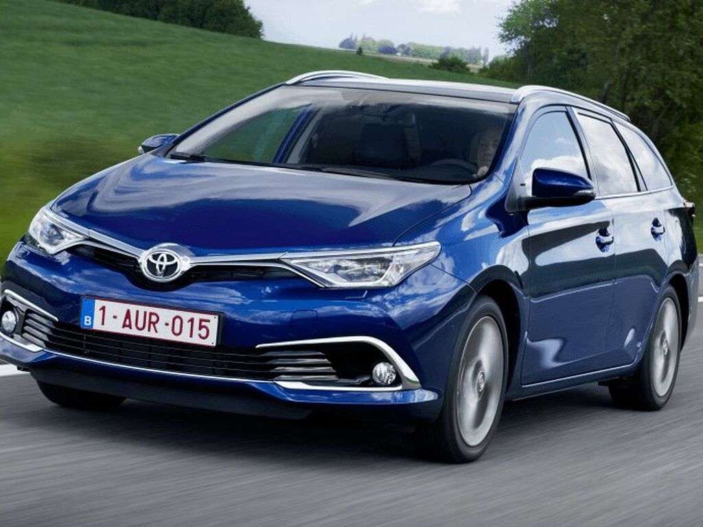 Bilmatter til Toyota Auris 2013 - 2019