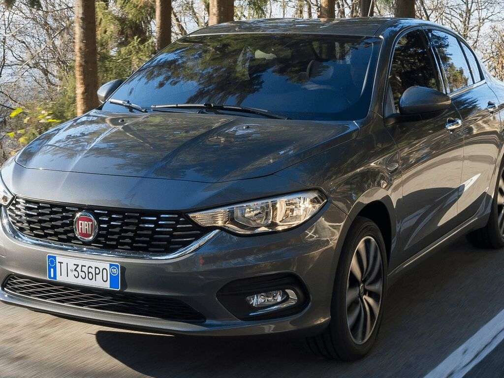Bilmatter til Fiat Tipo 2016 - 2021