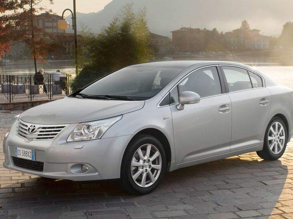 Bilmatter til Toyota Avensis 2009 - 2012