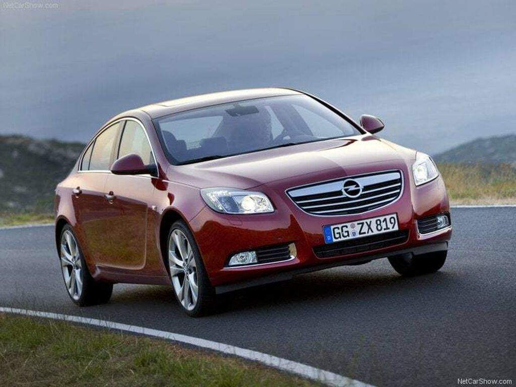 Bilmatter til Opel Insignia 2008 - 2013