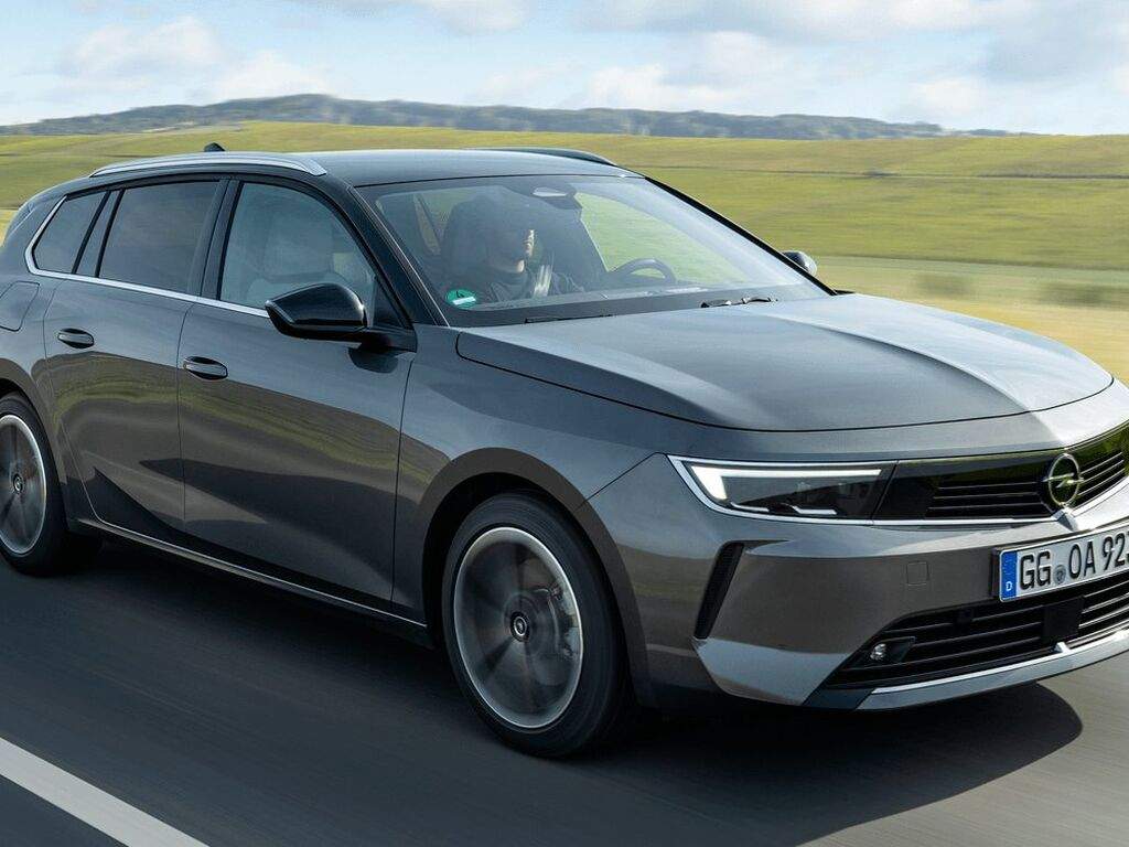 Bagasjeromsmatte til Opel Astra L 2021 - 2026