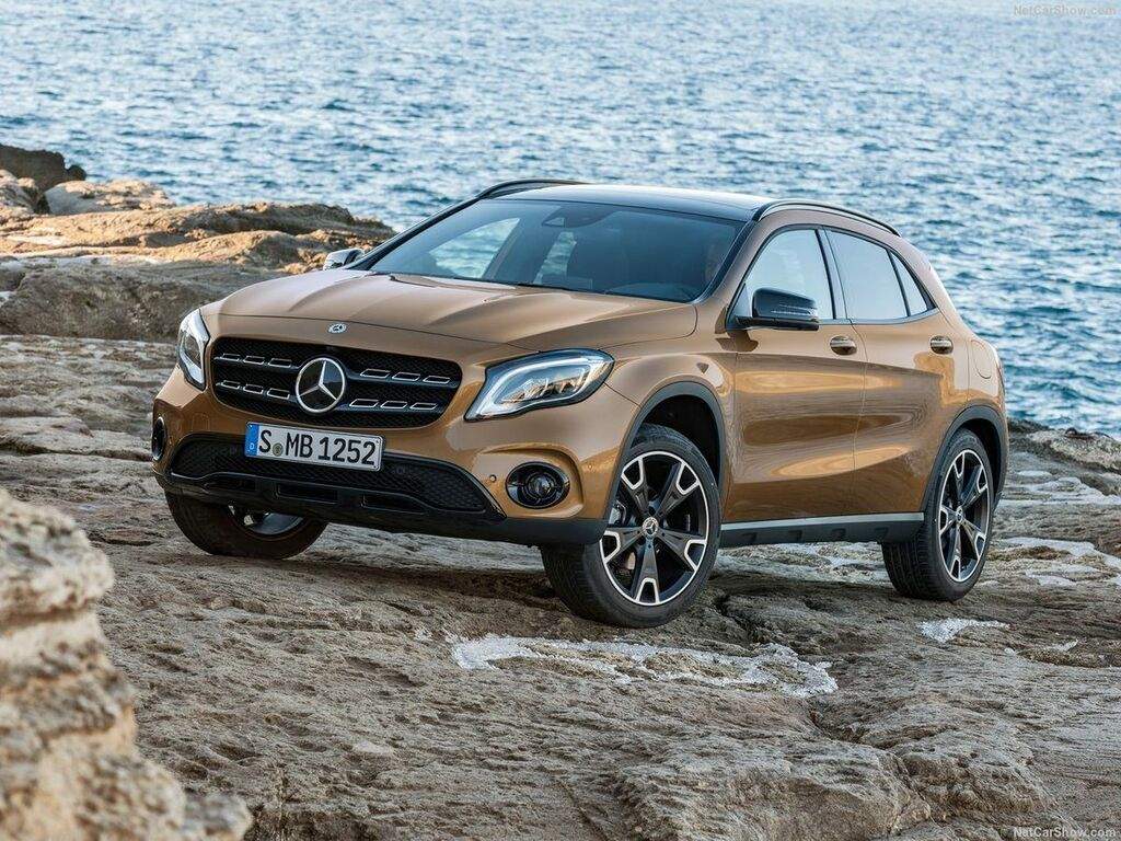 Bilmatter til Mercedes GLA X156 2013 - 2020